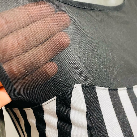 Dress - Picture 4 of 4